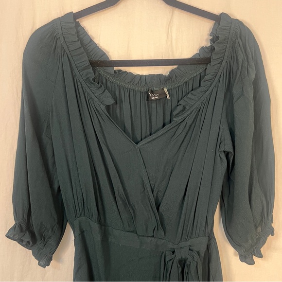 Vici Dress - Picture 4 of 10